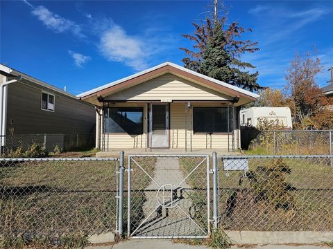 Photo of 3127 Edwards Street, Butte, MT 59701 (MLS # 406670)