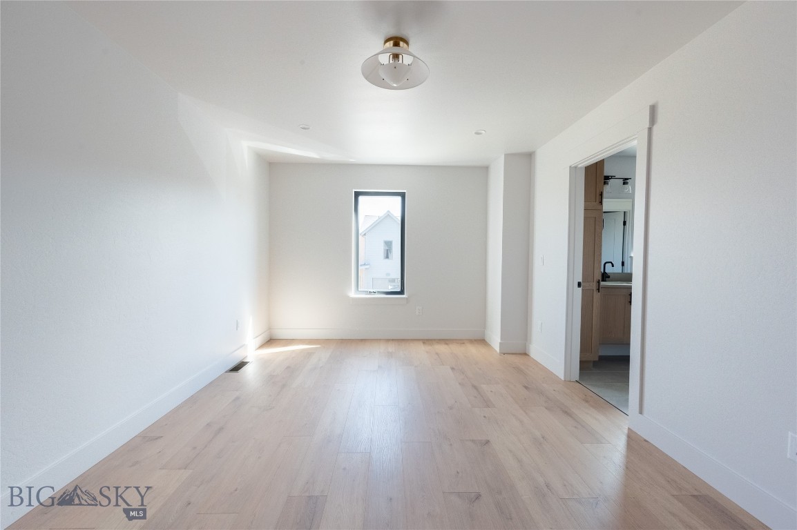 Flanders Creek - Residential