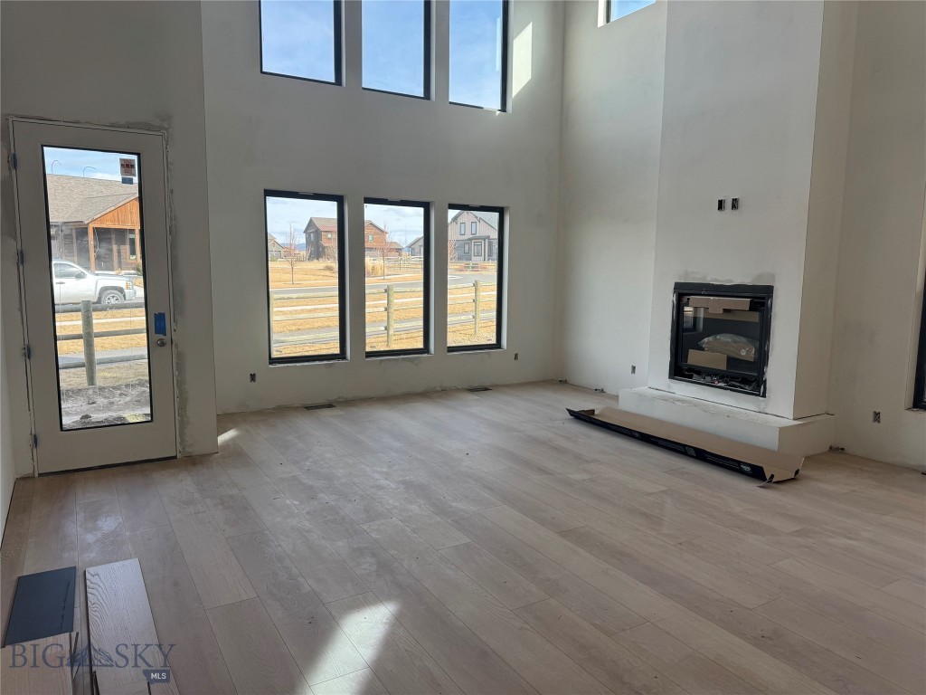 White Horse Ranch - Residential