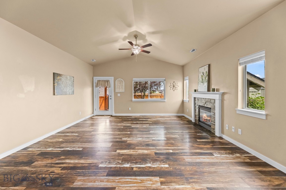 105 Pond Lily Drive