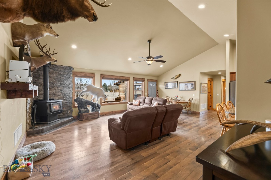 Valley Garden Golf Village - Residential