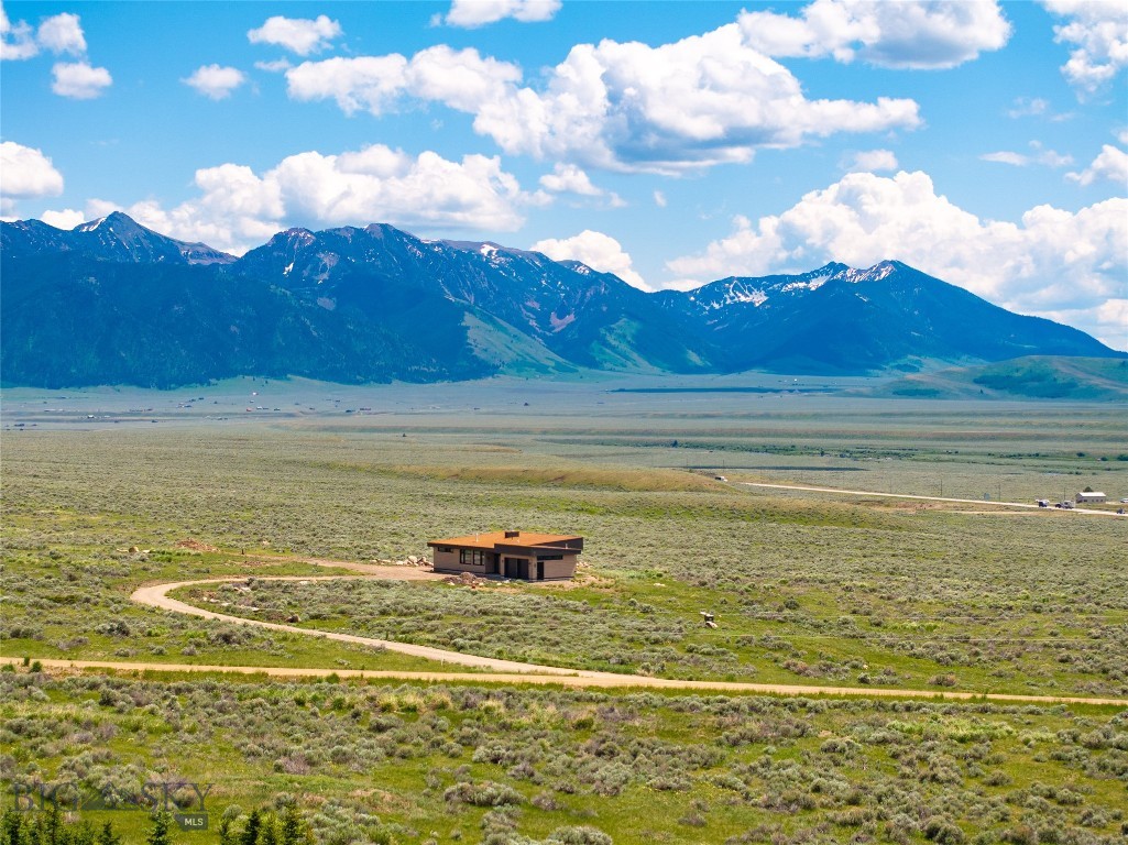 Pine Butte Ranch - Madison County - Residential