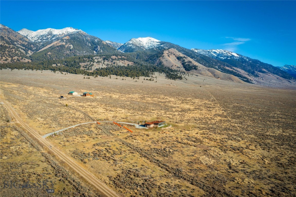Pine Butte Ranch - Madison County - Residential
