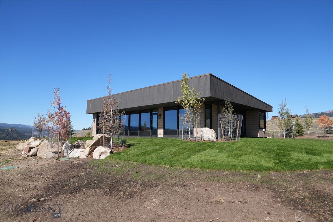 Pine Butte Ranch - Madison County - Residential