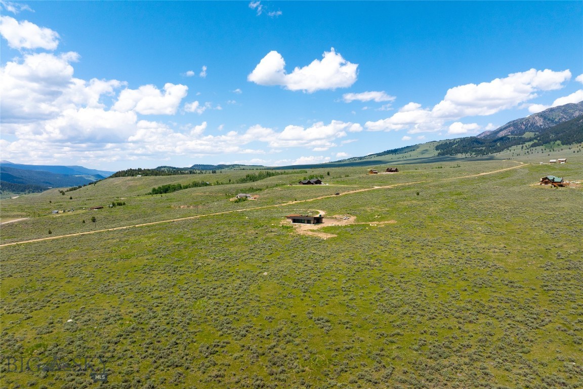 Pine Butte Ranch - Madison County - Residential