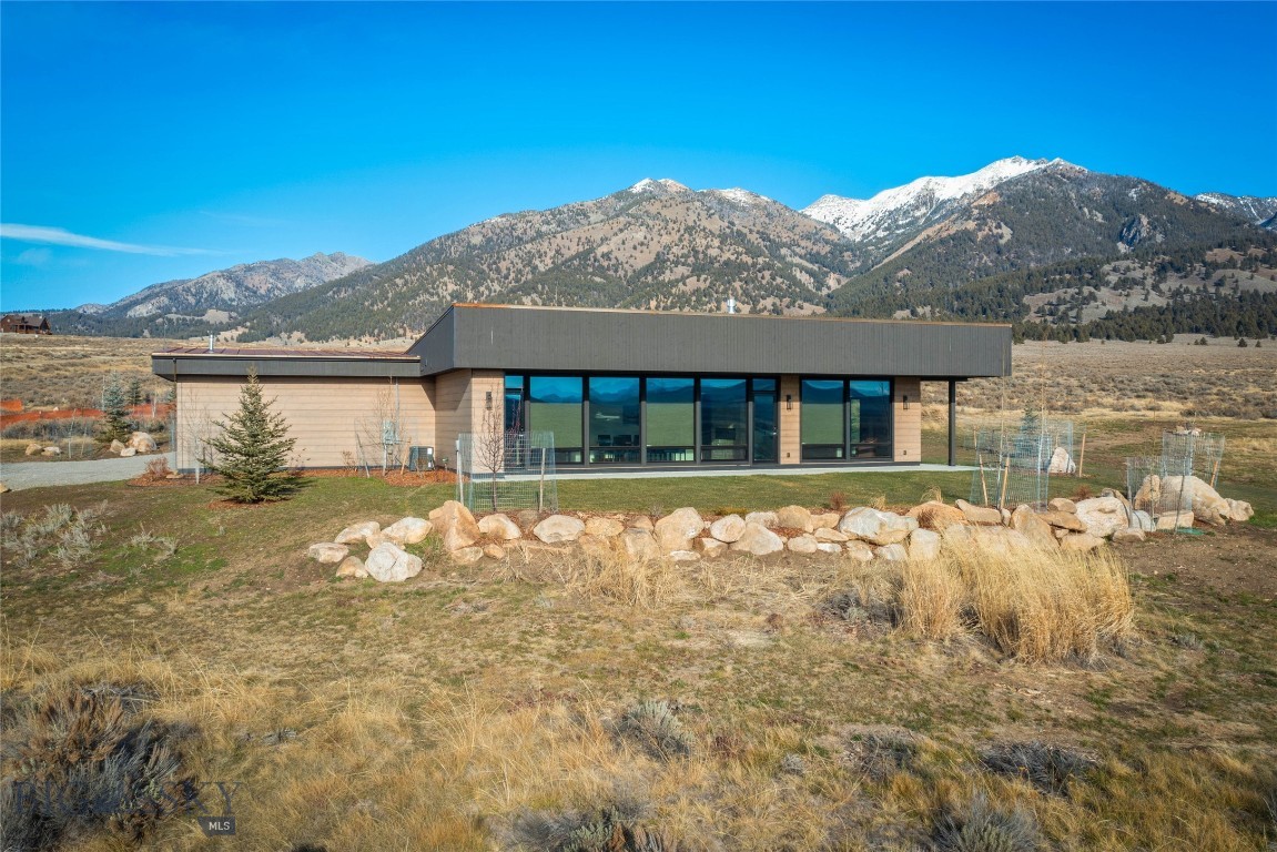 Pine Butte Ranch - Madison County - Residential