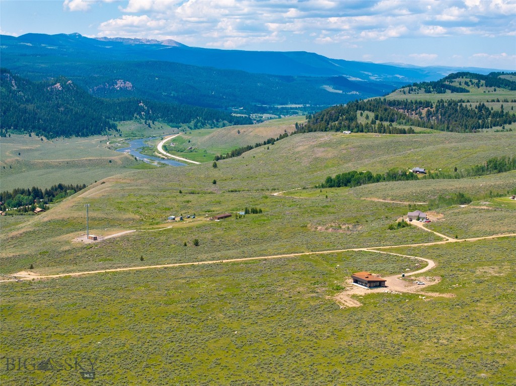Pine Butte Ranch - Madison County - Residential