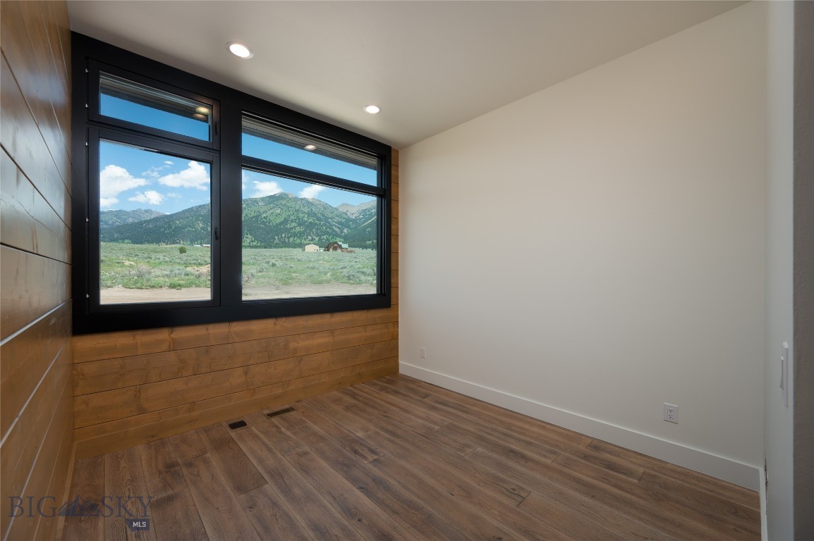 Pine Butte Ranch - Madison County - Residential
