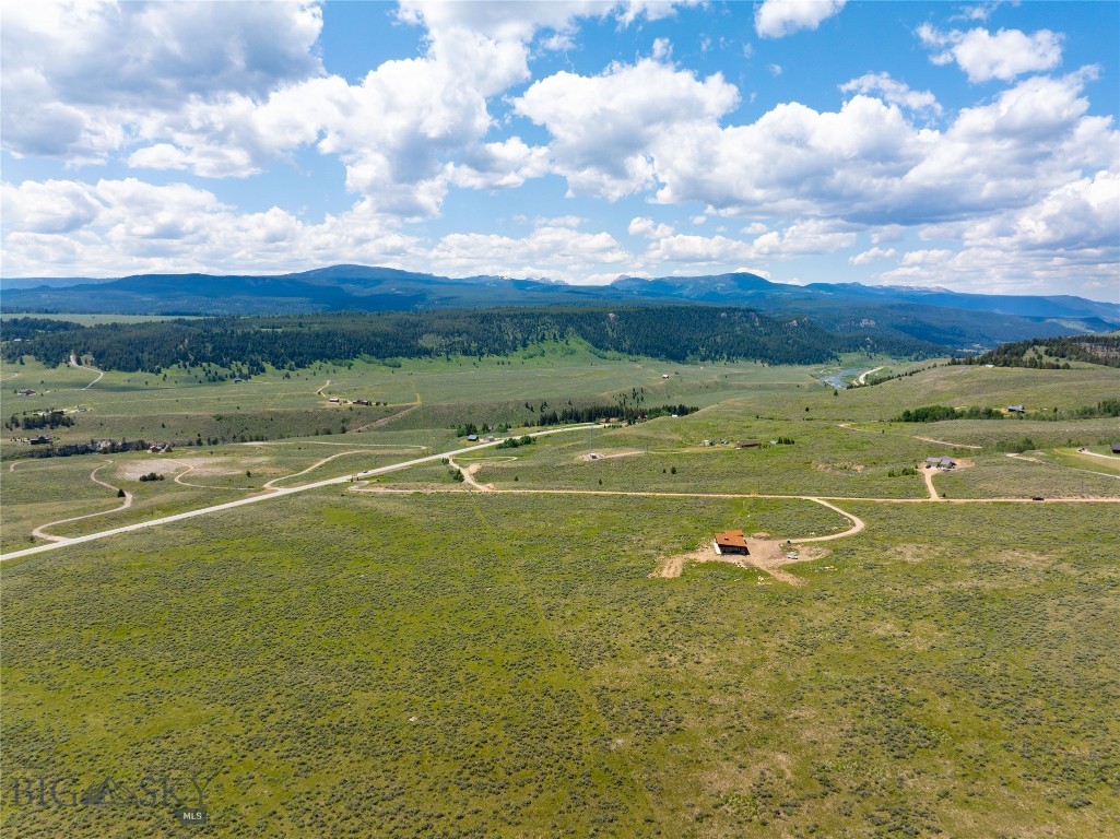 Pine Butte Ranch - Madison County - Residential