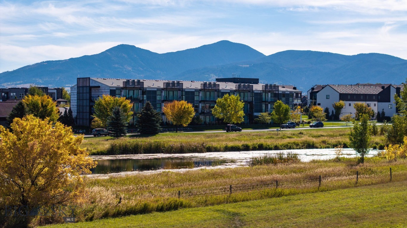 Meadow Creek - Residential