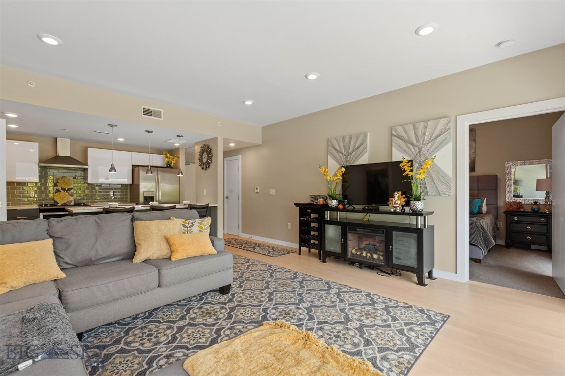 Meadow Creek - Residential