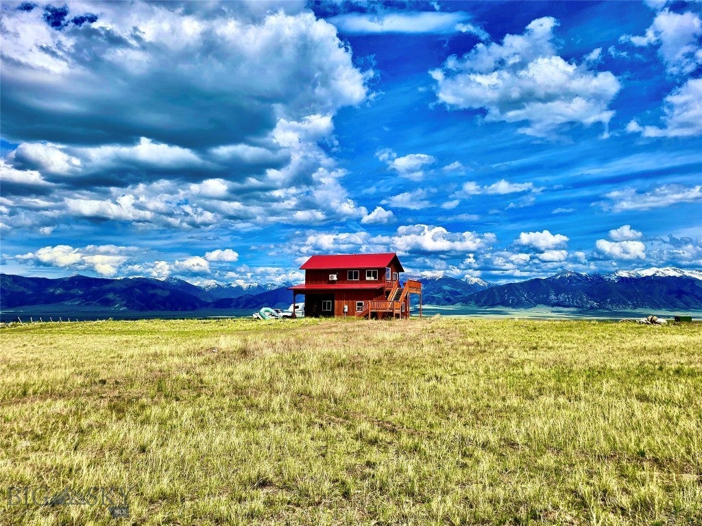 5 Horse Pasture Lane