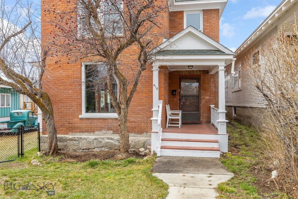 415 S Excelsior Avenue