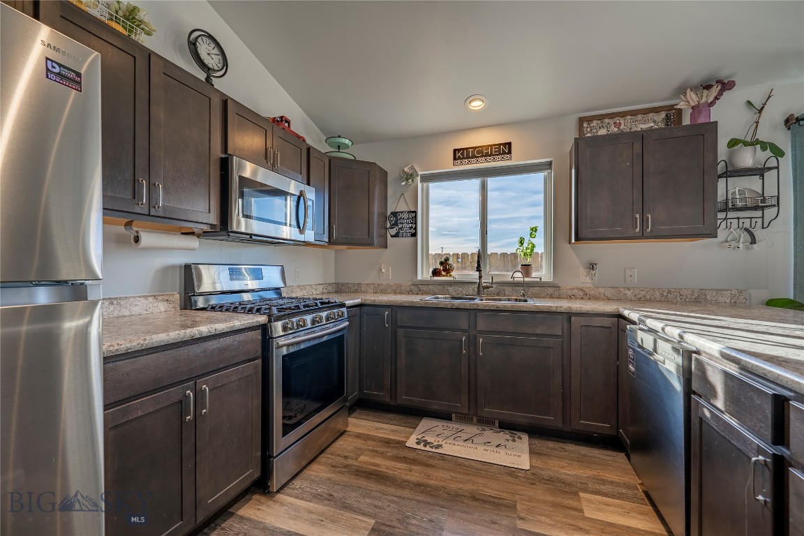 2627 Meriwether Drive S