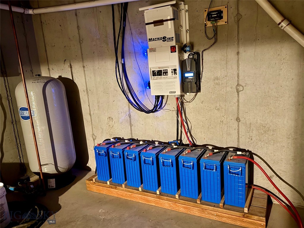 Ponderosa Pines - Residential