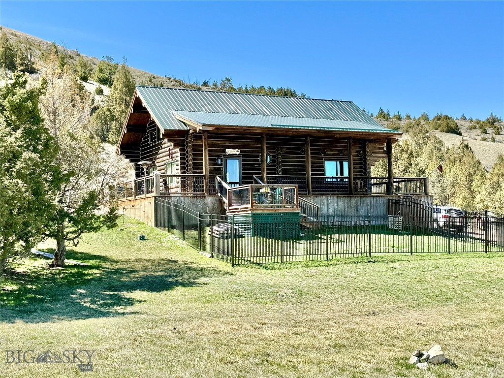 Ponderosa Pines - Residential