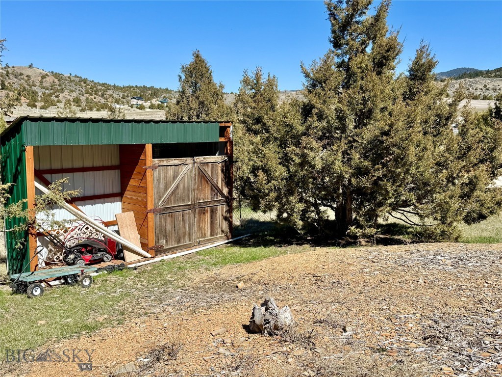 Ponderosa Pines - Residential