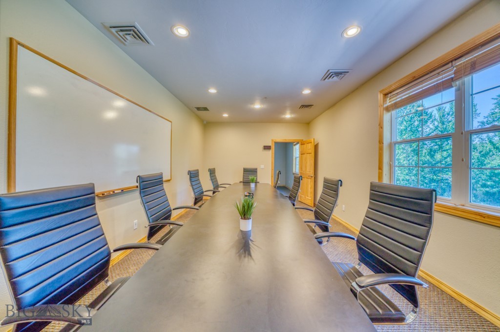 Galactic Park - Commercial Sale