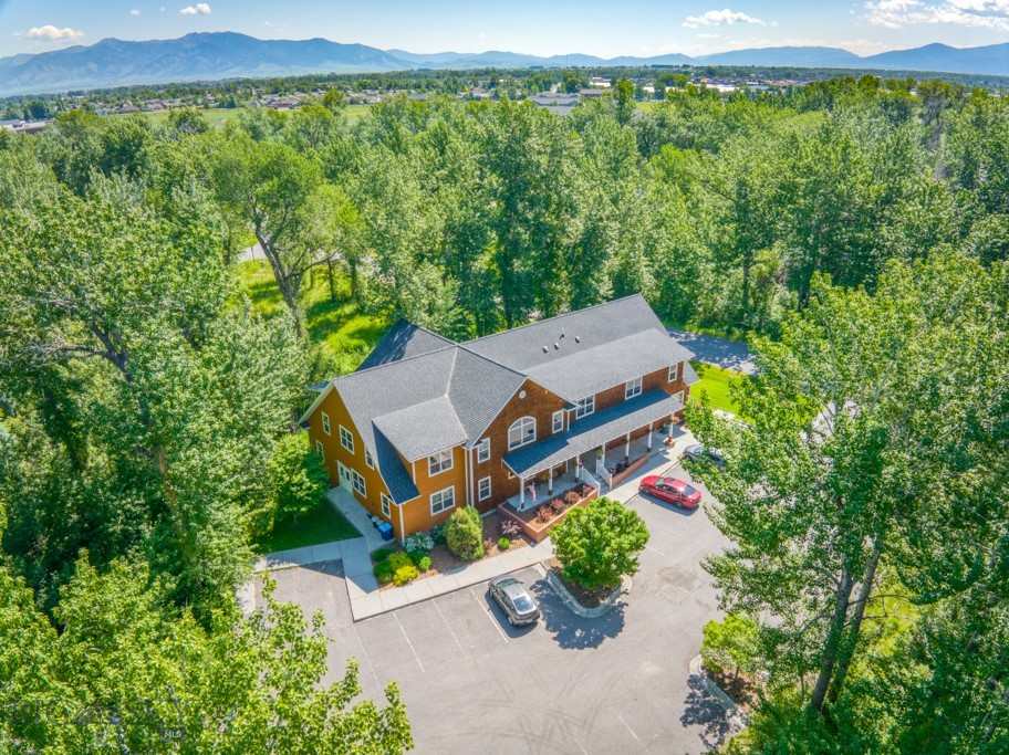 Galactic Park - Commercial Sale