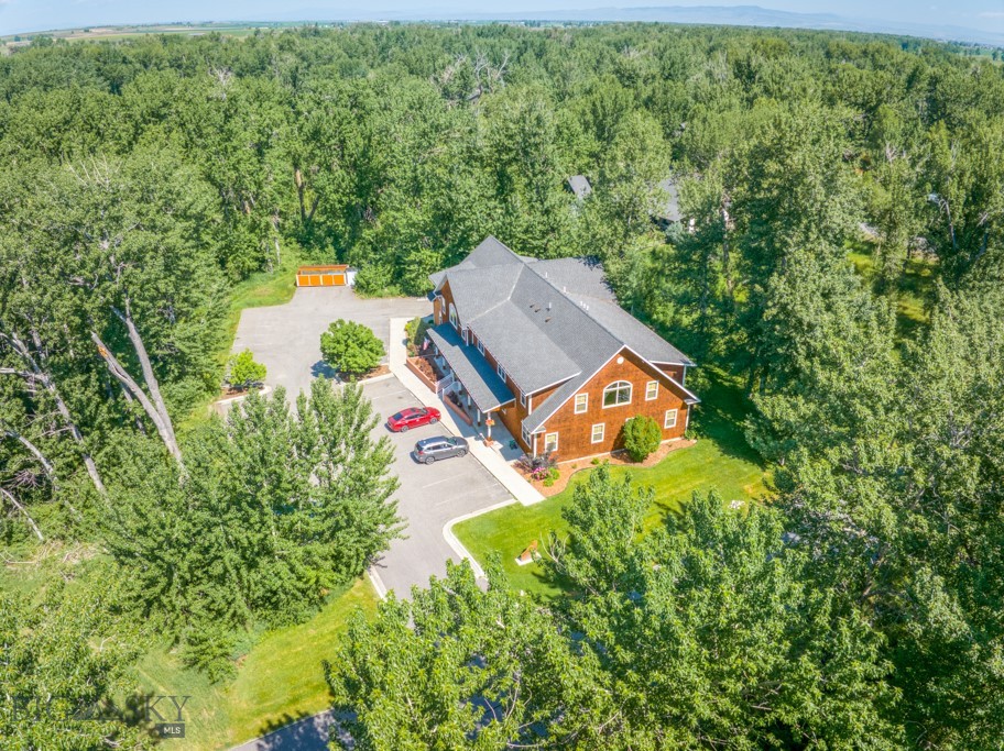 Galactic Park - Commercial Sale