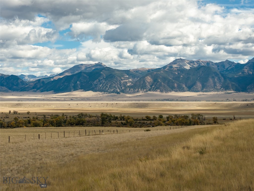 Bull Wheel Ranch - Residential