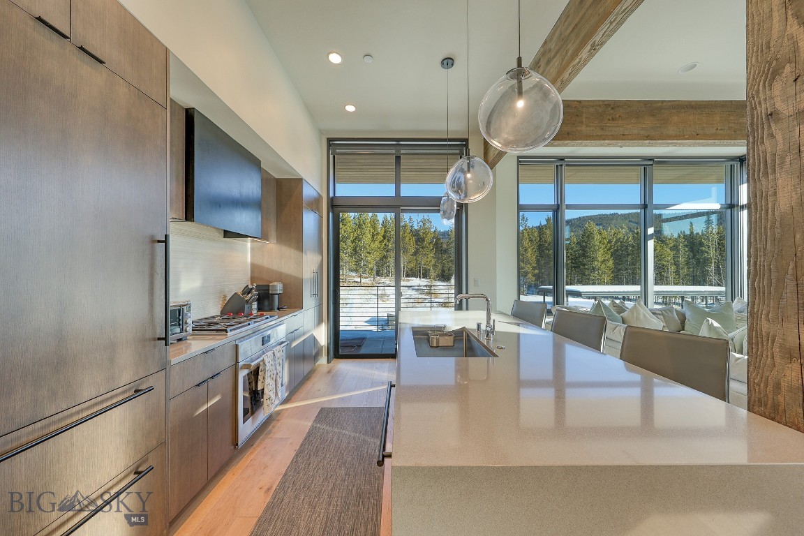 LakeLodge Residences - Residential
