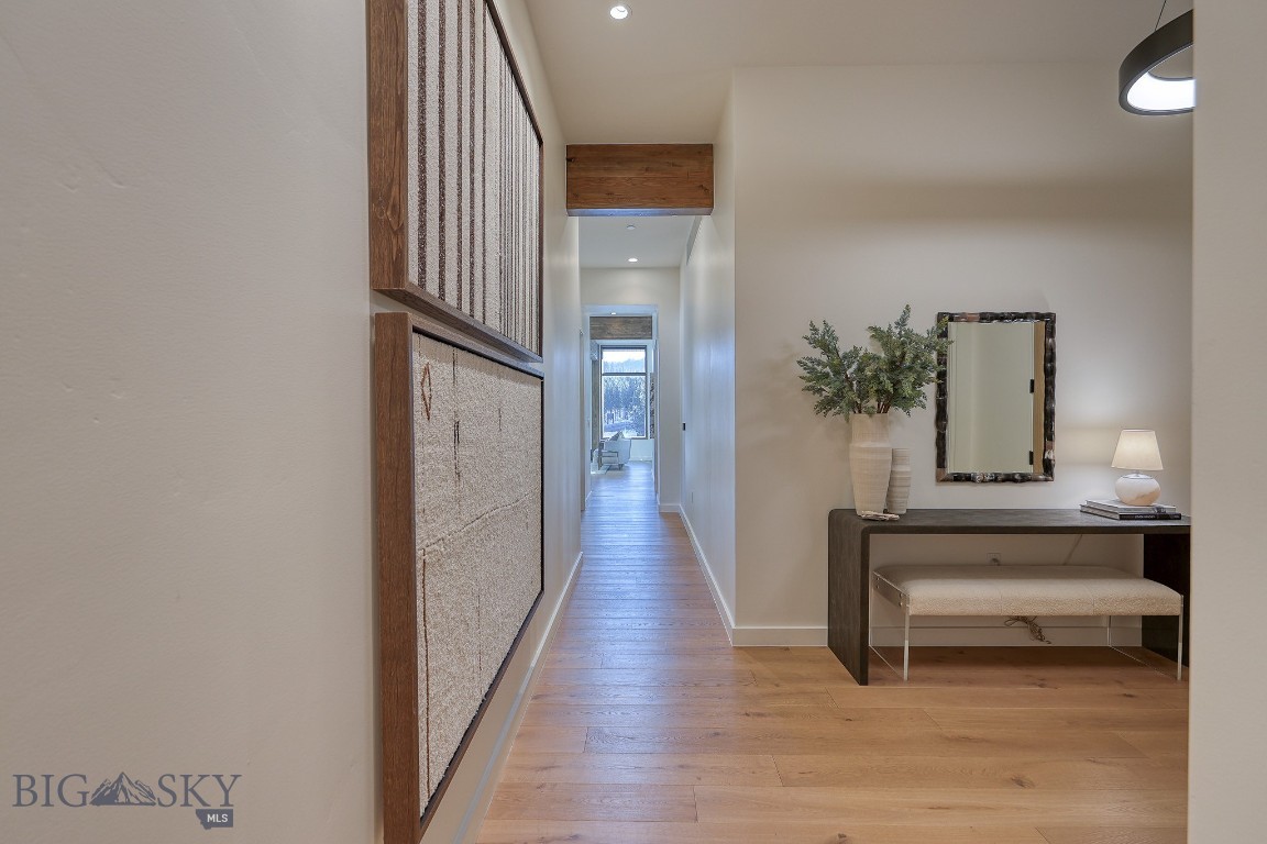 LakeLodge Residences - Residential