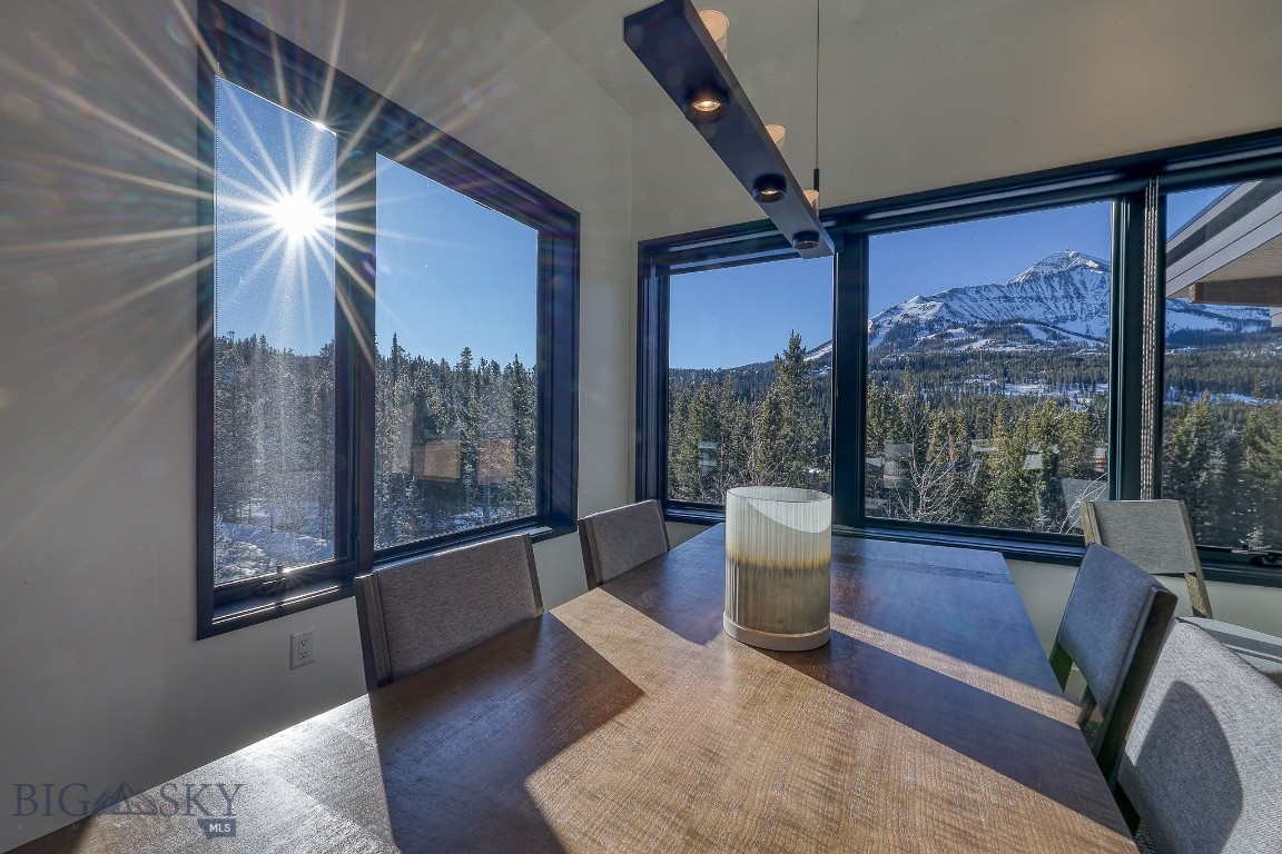 LakeLodge Residences - Residential