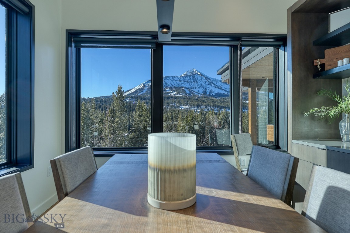 LakeLodge Residences - Residential