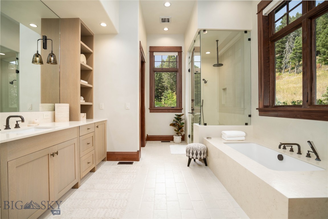 North Pass Ranches - Residential