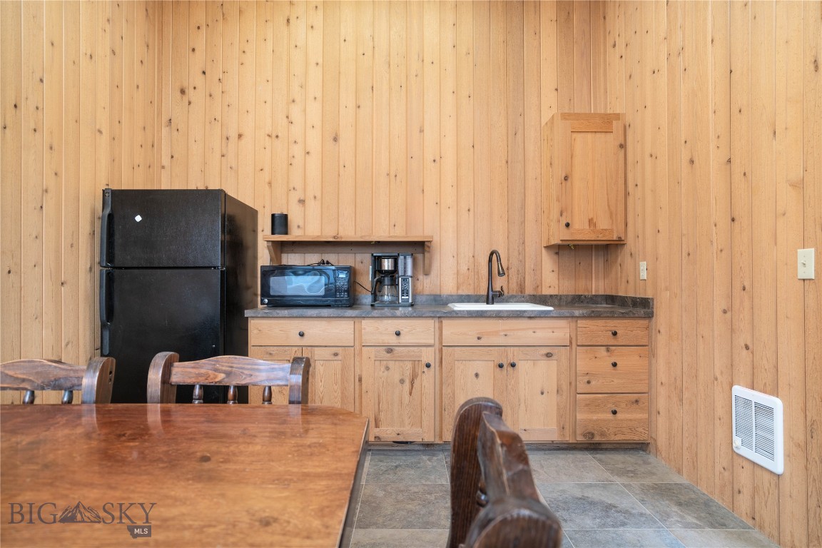 North Pass Ranches - Residential