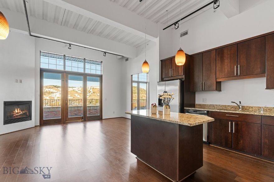 UNOBSTRUCTED  MOUNTAIN VIEWS FROM VERANDA!
EVERYBODY WANTS TO LIVE NEAR DOWNTOWN BOZEMAN BUT FEEL SAFE! THE VILLAGE LOFTS ARE JUST THAT, WITH A QUIET WALKING PATH TO THE VIBRANT HISTORIC DOWNTOWN SHOPS, EATERIES & ART GALLERIES.  CLOSE TO TRAILS AND BIG MOUNTAIN VIEWS. 16 MILES TO BRIDGER BOWL AND CROSSCUT SKI AREAS & 1 HOUR DRIVE TO YELLOWSTONE OR BIG SKY RESORT.
UNDERGROUND PARKING WITH AN ELEVATOR MAKES WINTERS A BREEZE!
COME ON BY AND TAKE A LOOK!