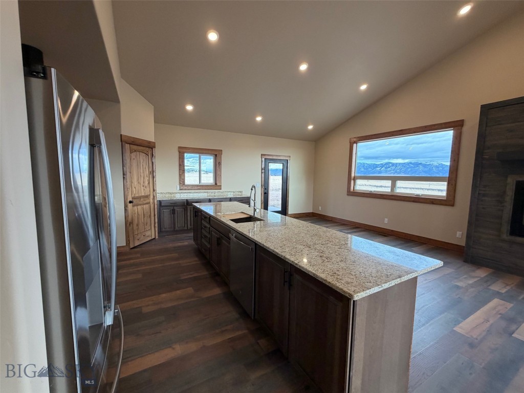 Shadow Ridge - Residential