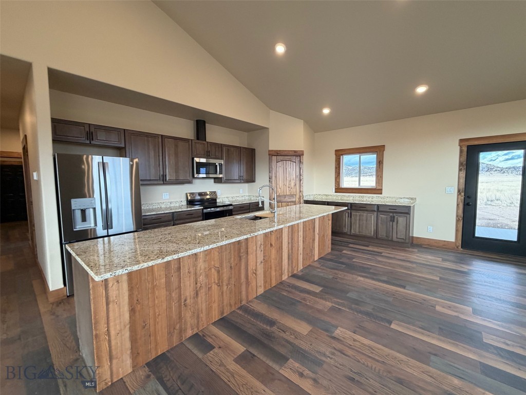 Shadow Ridge - Residential