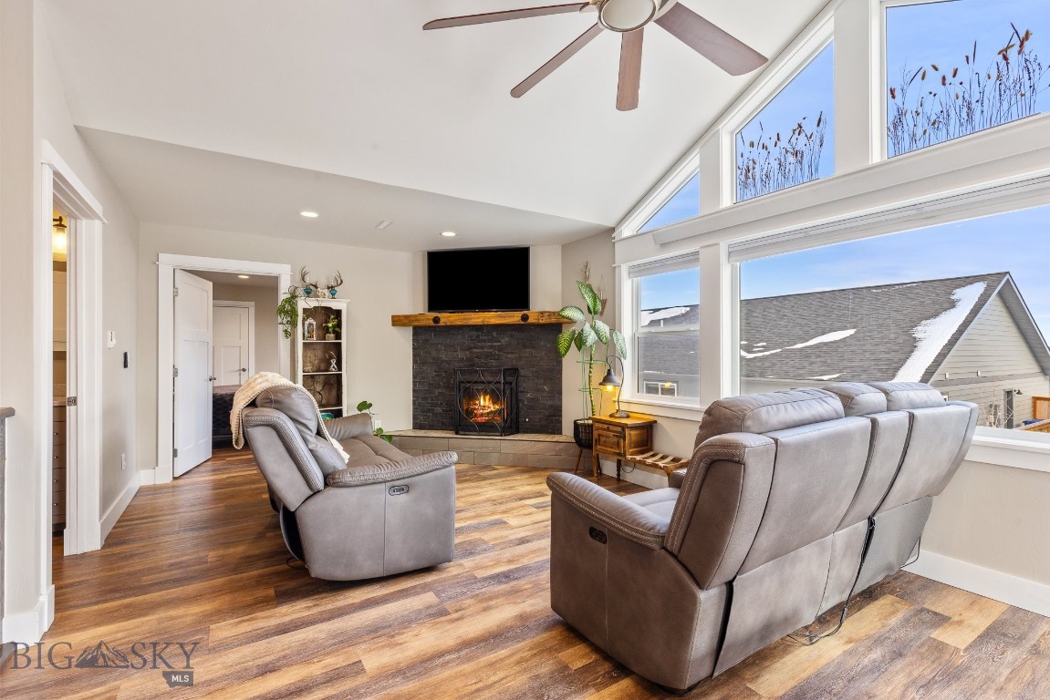 Livingston, Montana 59047, United States, 5 Bedrooms Bedrooms, ,3 BathroomsBathrooms,Residential,Active,15785