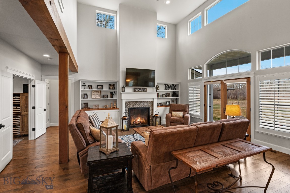 Bozeman, Montana 59715, United States, 4 Bedrooms Bedrooms, ,4 BathroomsBathrooms,Residential,Contingent,60542