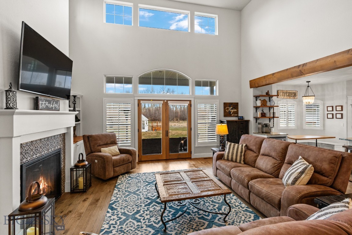 Bozeman, Montana 59715, United States, 4 Bedrooms Bedrooms, ,4 BathroomsBathrooms,Residential,Contingent,60542