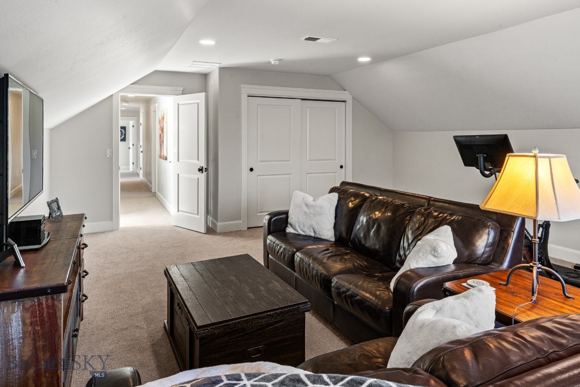 Bozeman, Montana 59715, United States, 4 Bedrooms Bedrooms, ,4 BathroomsBathrooms,Residential,Contingent,60542