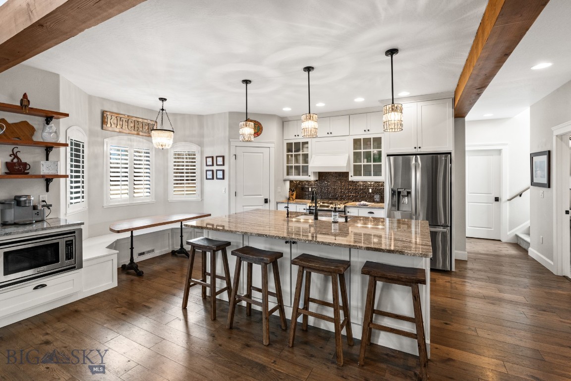 Bozeman, Montana 59715, United States, 4 Bedrooms Bedrooms, ,4 BathroomsBathrooms,Residential,Contingent,60542