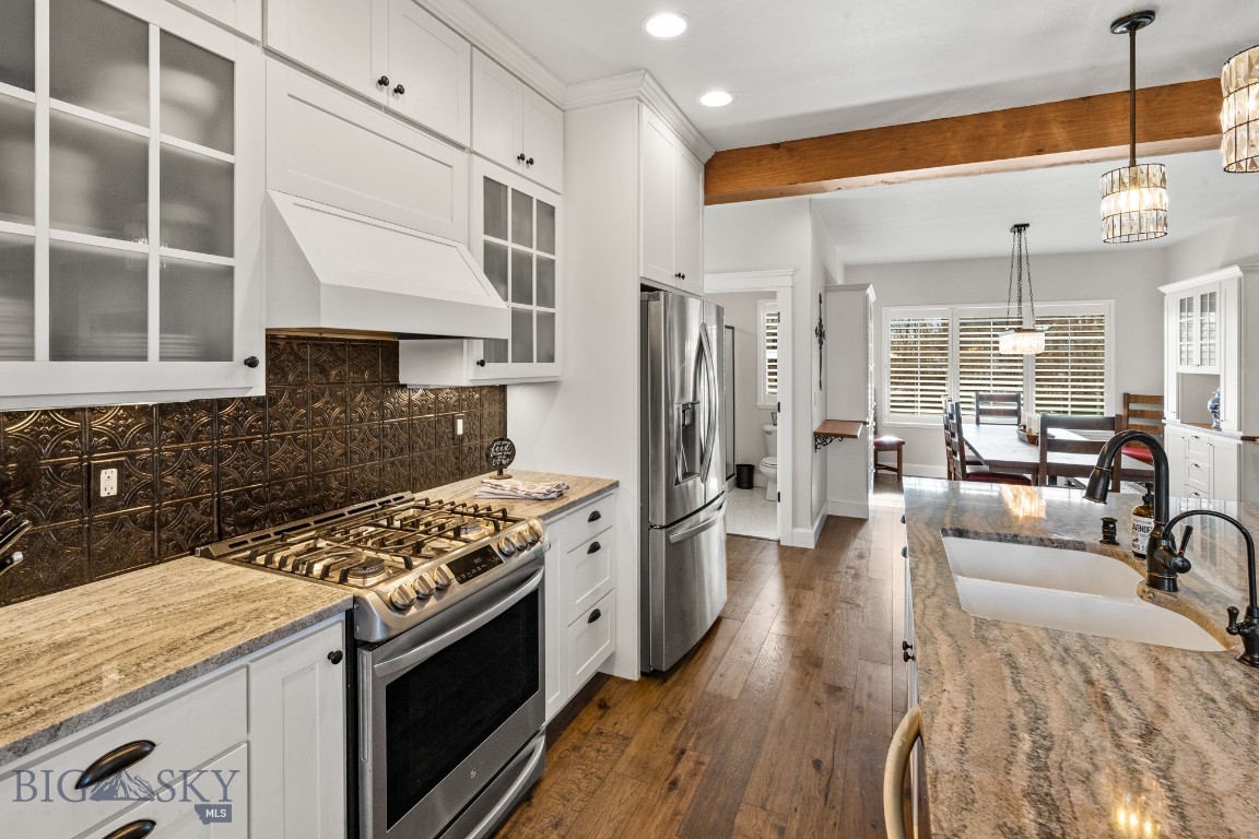 Bozeman, Montana 59715, United States, 4 Bedrooms Bedrooms, ,4 BathroomsBathrooms,Residential,Contingent,60542