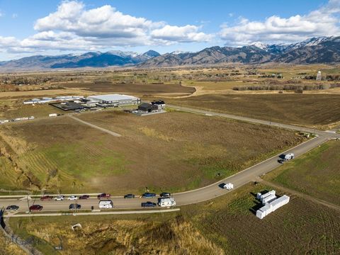 Photo of 3391 Royal Wolf Way #Lot 13, Bozeman, MT 59718 (MLS # 404752)