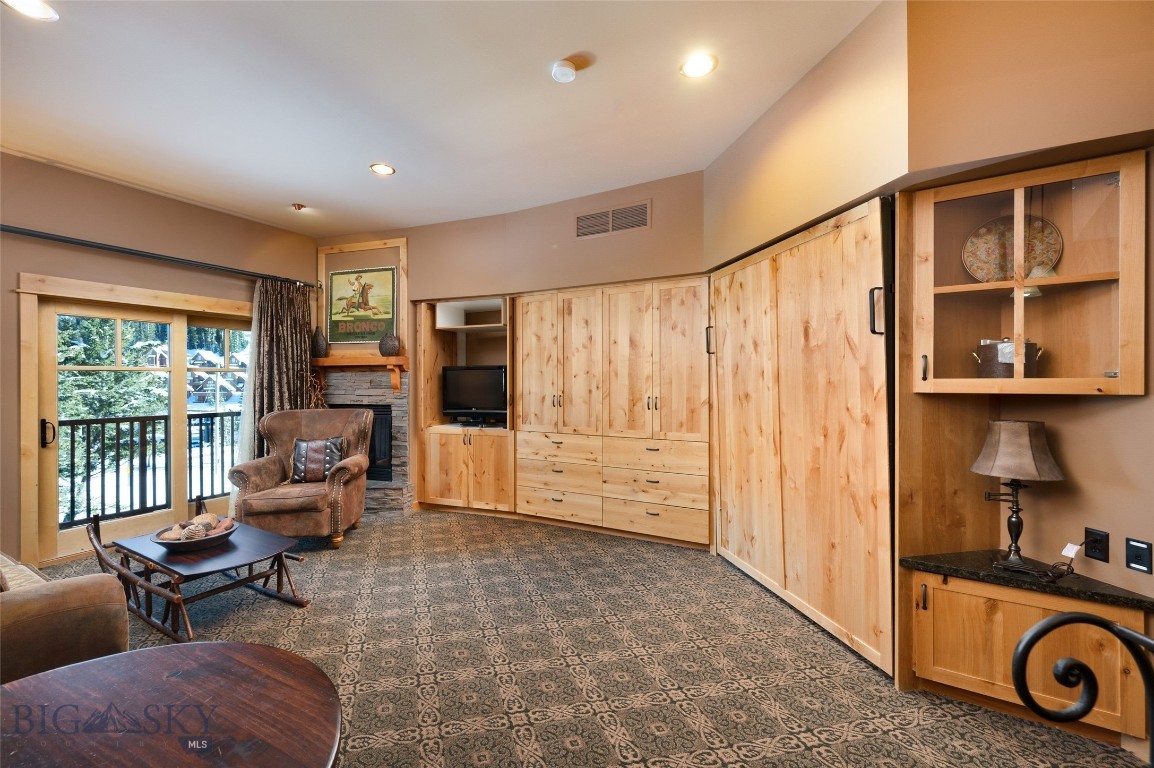 48 Big Sky Resort Road 302/372