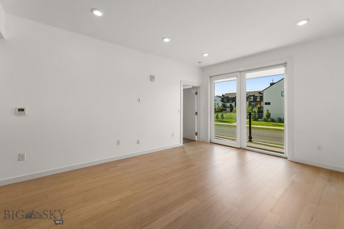 Bozeman, Montana 59718, United States, 1 Bedroom Bedrooms, ,1 BathroomBathrooms,Residential,Pending,180565