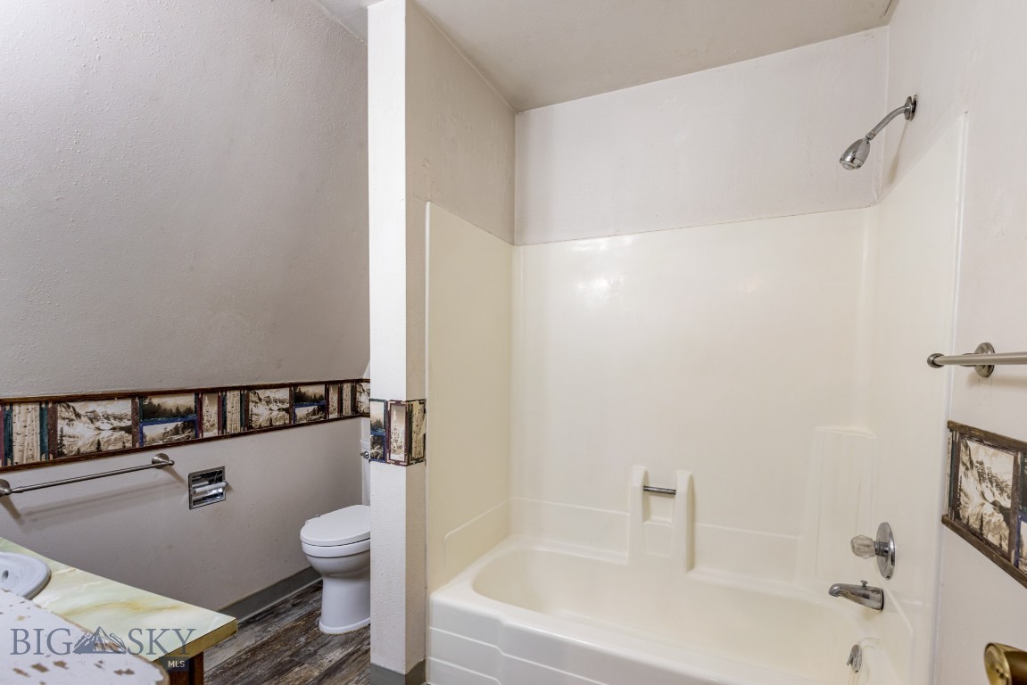 Middle Creek Meadows - Residential