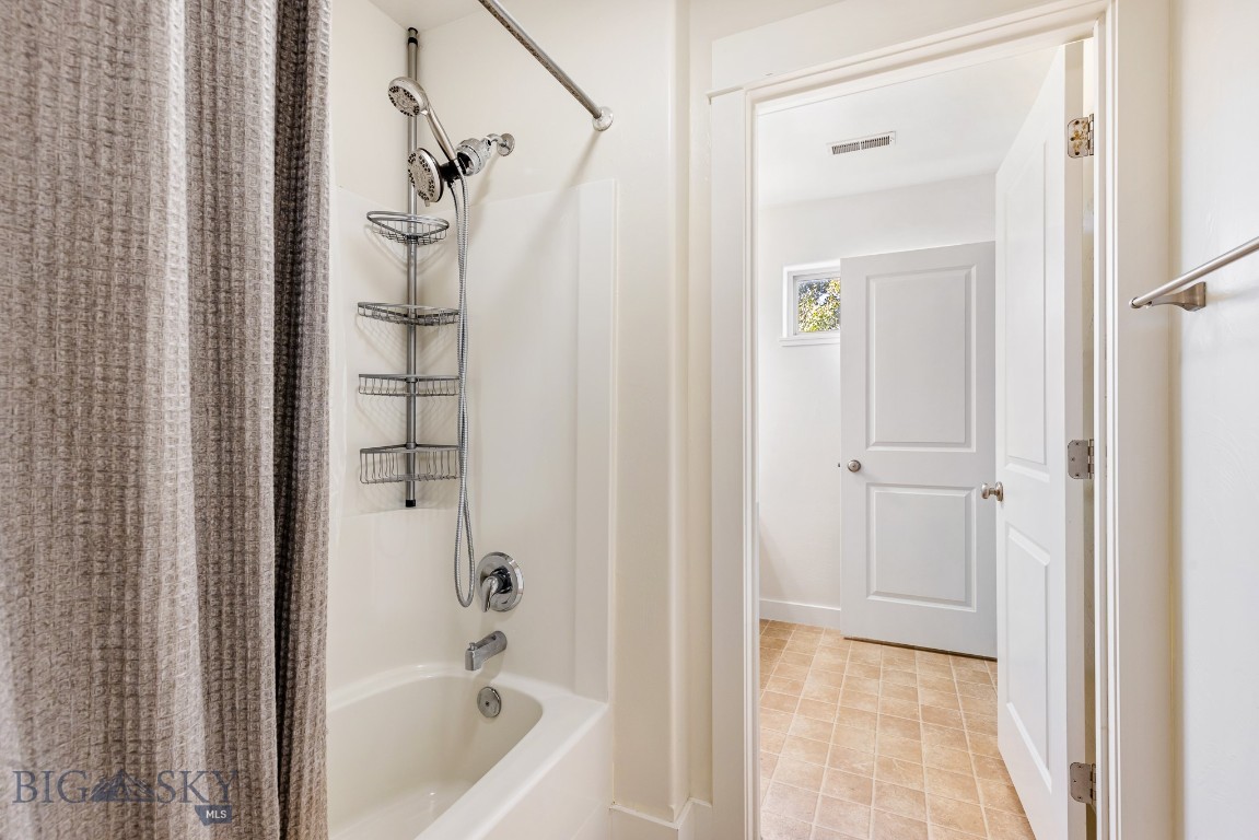 Baxter Square - Residential