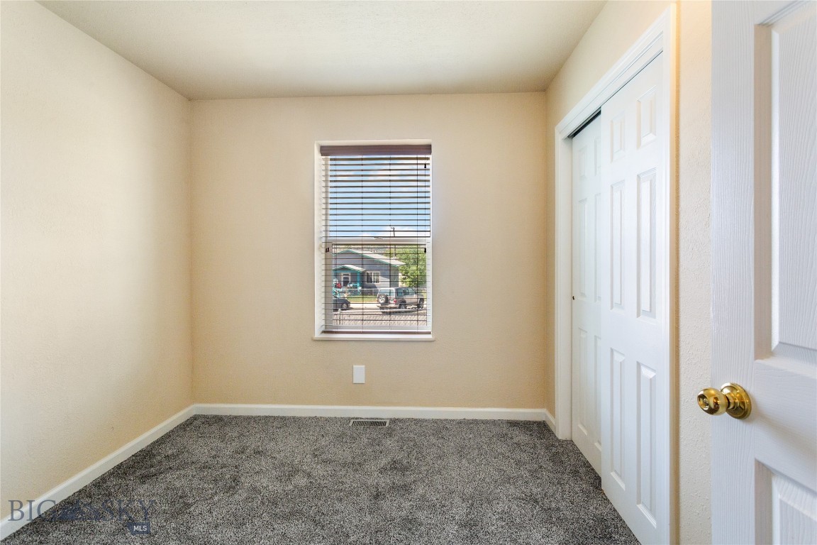 Butte, Montana 59701, United States, 4 Bedrooms Bedrooms, ,2 BathroomsBathrooms,Residential,Contingent,157719