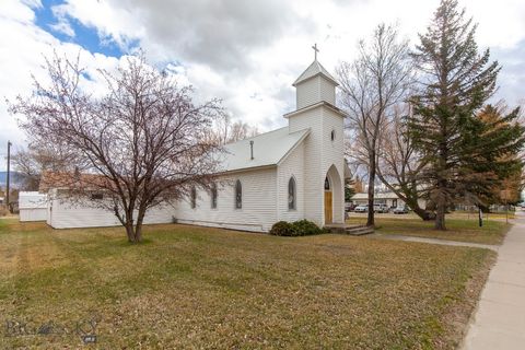 Photo of 404 N Main Street, Twin Bridges, MT 59754 (MLS # 410455)