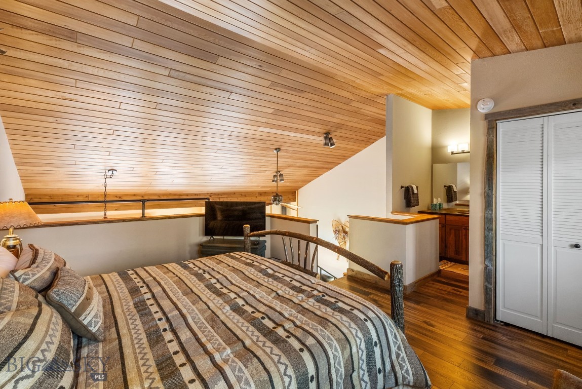 Big Sky Hidden Village Condo - Residential