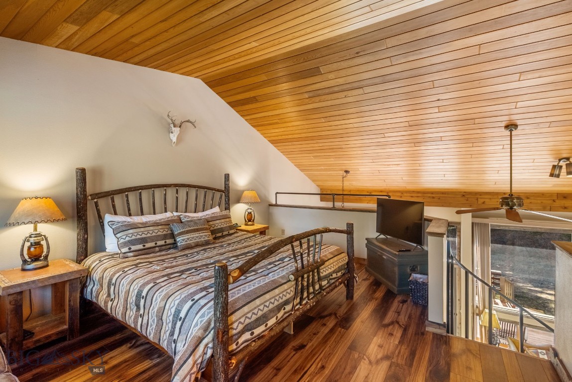 Big Sky Hidden Village Condo - Residential