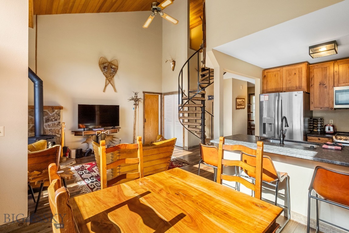 Big Sky Hidden Village Condo - Residential